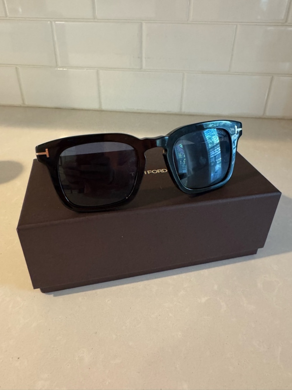 EUC Tom Ford FT0751 Black Sunglasses